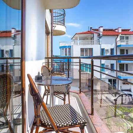 Gasthuis Karamihalevi 3*