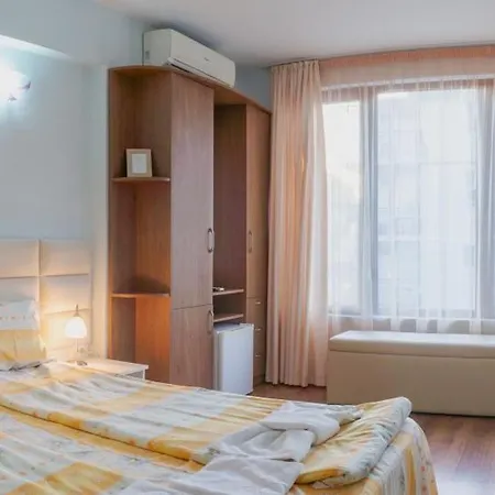 Casa de hóspedes Karamihalevi 4*